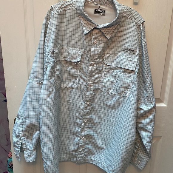 F mens Habit spf 40 long sleeve button shirt size XL.   EUC - Picture 1 of 7